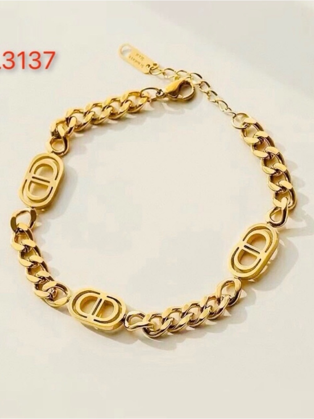 Gold Link Bracelet with Oval CD Motifs - Women Jewelry